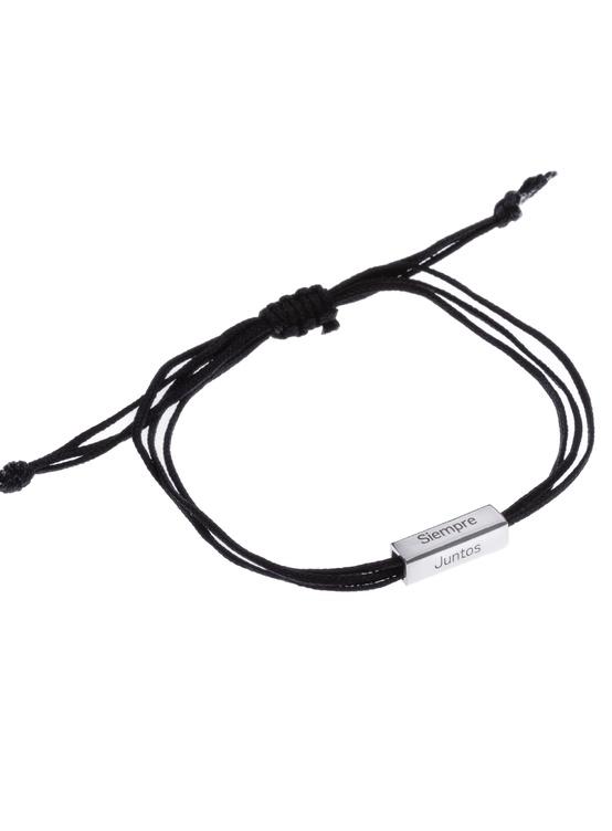 pulsera-cubo-https://spaces.montezjoyeria.com/media/thumbnails/3ba272b1f6e370bc08e363364251369ae0174a44a2d1e2afa929f23d_xXkNQsQ.jpg-554x752