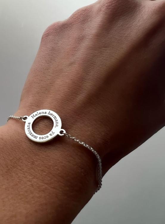 helena-https://spaces.montezjoyeria.com/media/thumbnails/6ac82bbfae2fcfeadecf11e077bcf061b2640111f5d67686ec38128f_iUIuVXF.jpg-554x752