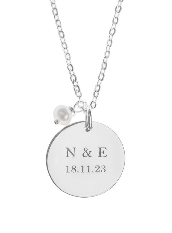 collar-circulo-con-inicial-en-plata-https://spaces.montezjoyeria.com/media/thumbnails/80d6df72cee868cfa244a205cc4d439baeb62fddb3040cc84698f2ee_HxtQCGW.jpg-554x752