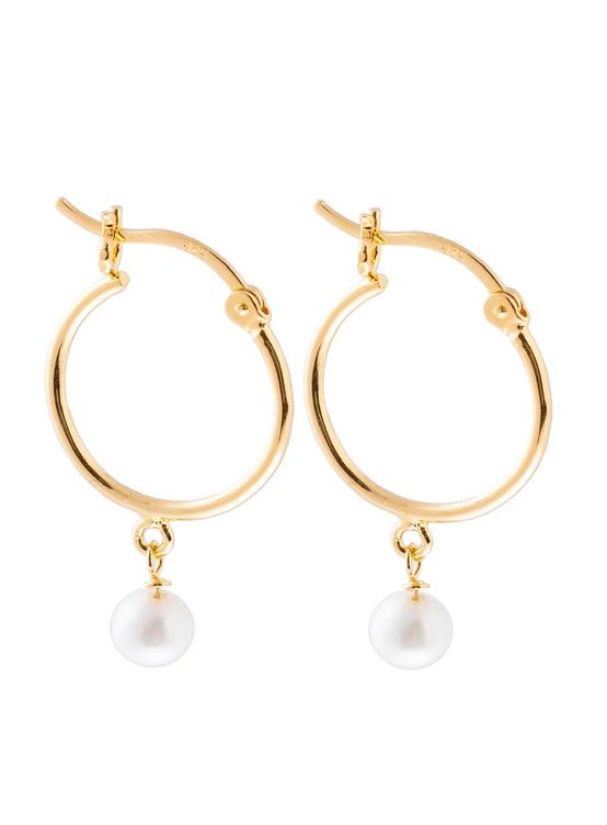 arracadas-con-perla-en-bano-de-oro-https://spaces.montezjoyeria.com/media/thumbnails/8873e40e512414d8578309a6a2c10250e53dba066f7199b095882db6_ANl3FbM.jpg-554x752