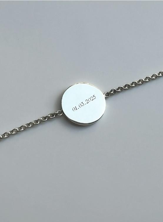 pulsera-dije-redondo-https://spaces.montezjoyeria.com/media/thumbnails/9c30d35f10d375df0eaba2e1fd189595e1e36e859878728460649d95_GlIN9ed.jpg-554x752